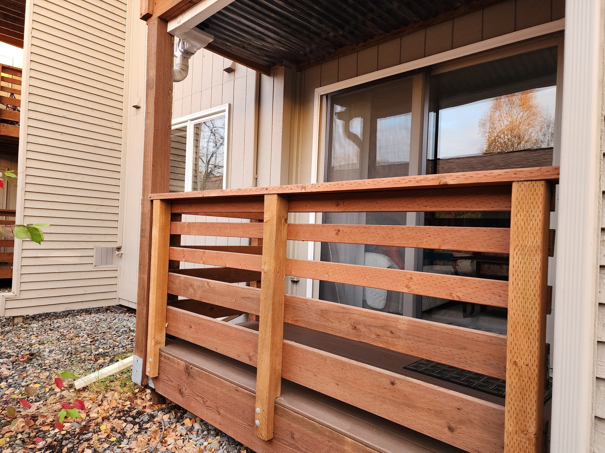 Building Photo - 9645 Independence Dr