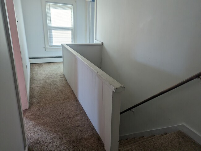 Building Photo - 2391 Curry Rd