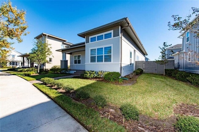 Building Photo - 8664 Dubochet St