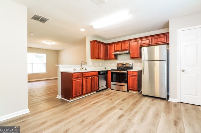 Building Photo - 192 Lossie Ln