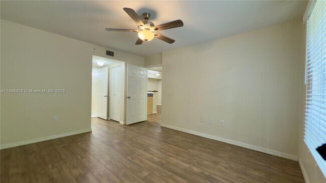 Building Photo - 4241 San Marino Blvd