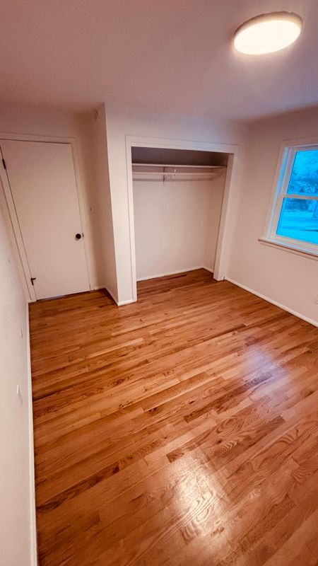 Building Photo - 42 Young Ave