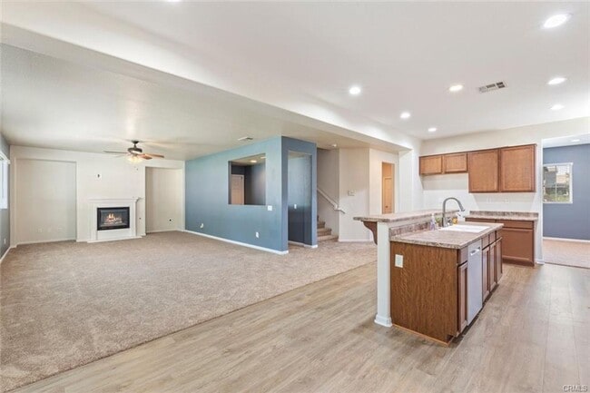 Building Photo - 33279 Gypsum St