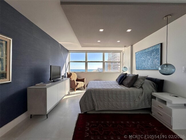 Building Photo - 209 N Fort Lauderdale Beach Blvd