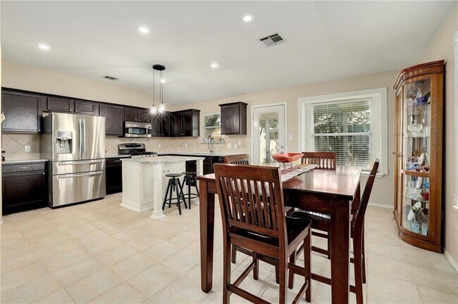 Building Photo - 1407 Faustino Cove
