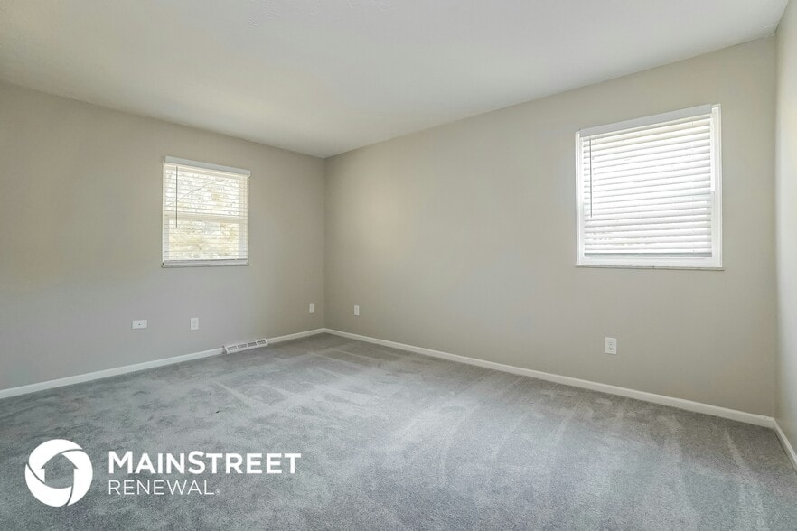 Building Photo - 6606 Merringer Ave