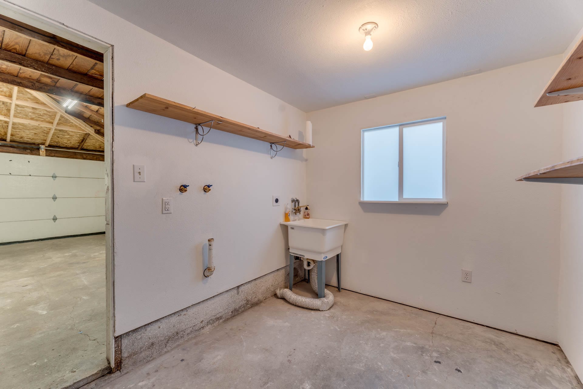 Building Photo - 2908 Hemlock St