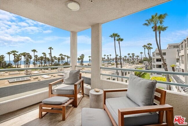 Building Photo - 130 Ocean Park Blvd