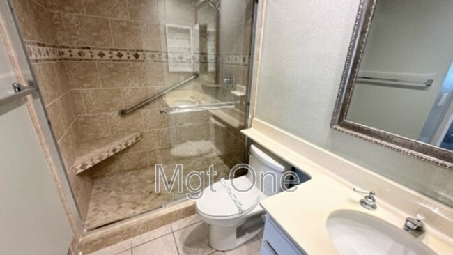 Building Photo - 1515 Elegante Ct