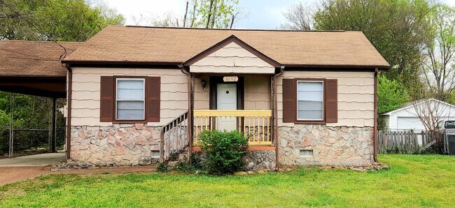 Primary Photo - Coming in December 2 bedroom 2 Bath home l...