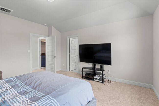 Building Photo - 113 Stone Crk Dr