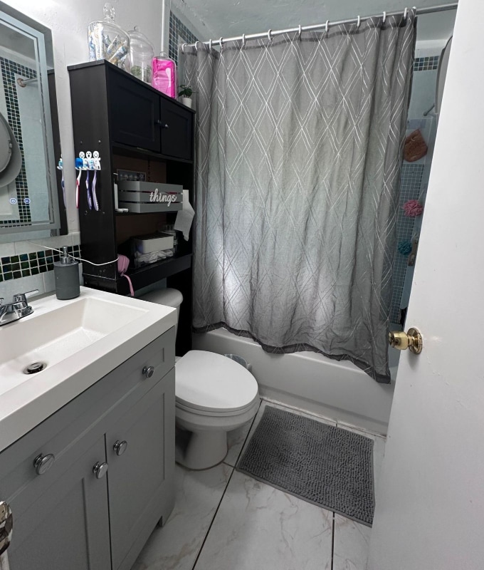 Building Photo - 1269 NW 31st St