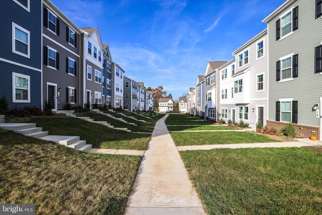 Building Photo - 20 Brookfield Mews