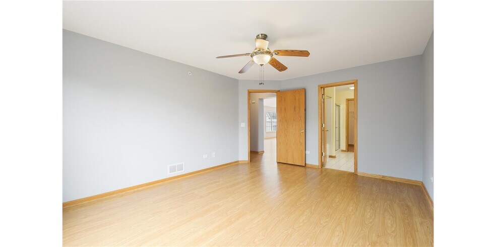 Building Photo - 680 Mill Cir