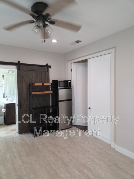 Building Photo - 3491 Tallgrass Ct