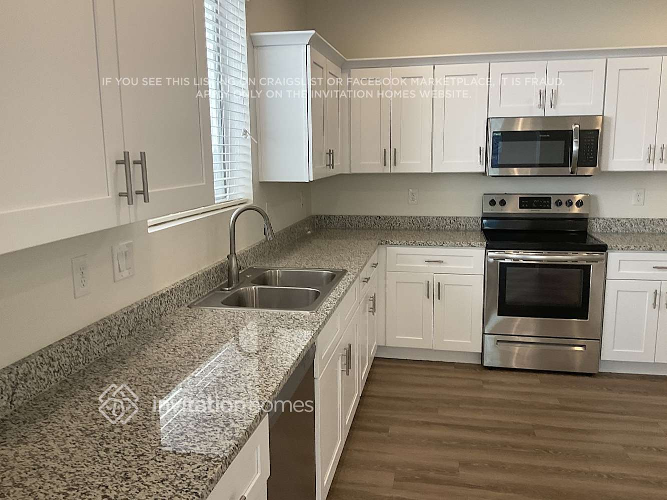 Building Photo - 12452 W Lindbergh Dr