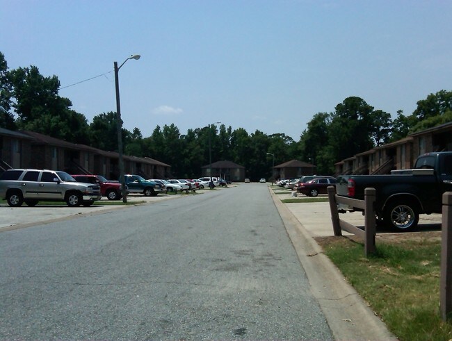 Primary Photo - Franklin Apartments