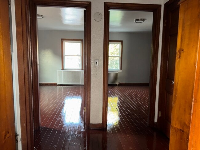 Building Photo - 2910 Boudinot Ave