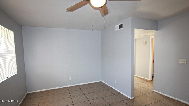 Building Photo - 145 S Doran