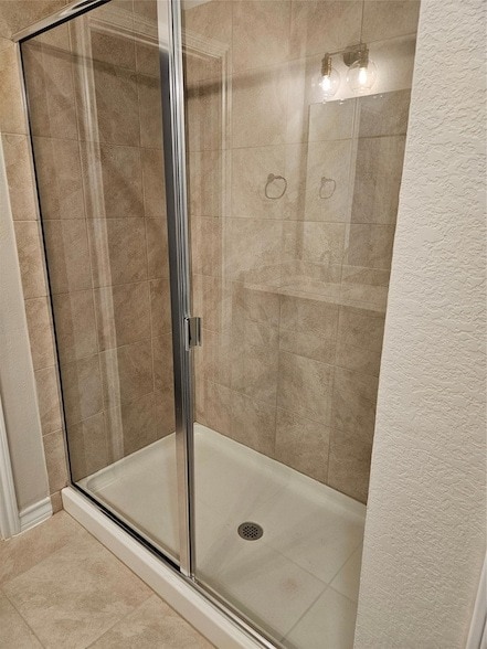 Building Photo - 1802 Los Olivios Wy