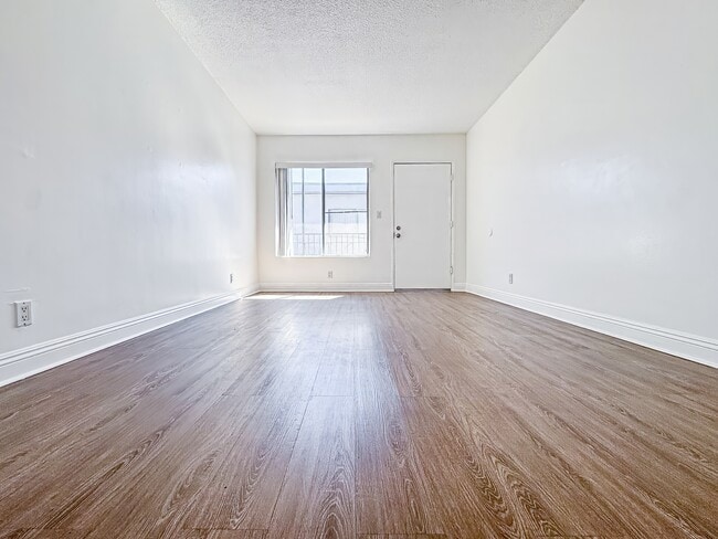 Building Photo - 12521 Lakewood Blvd