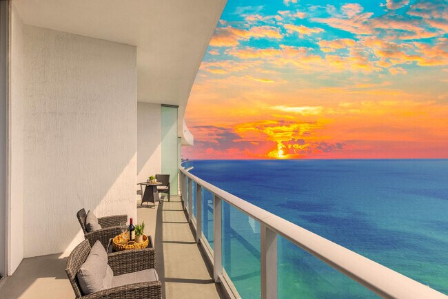 Building Photo - 4111 S Ocean Dr