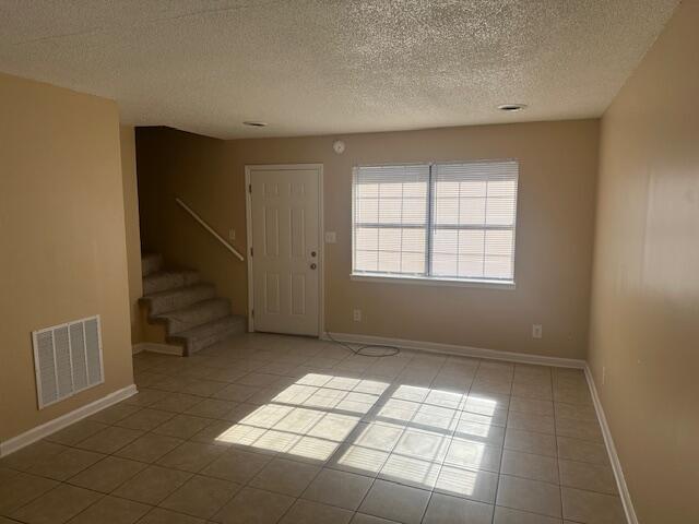 Building Photo - 3420 Westside Dr NW