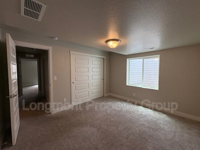 Building Photo - 14632 Longhorn Dr