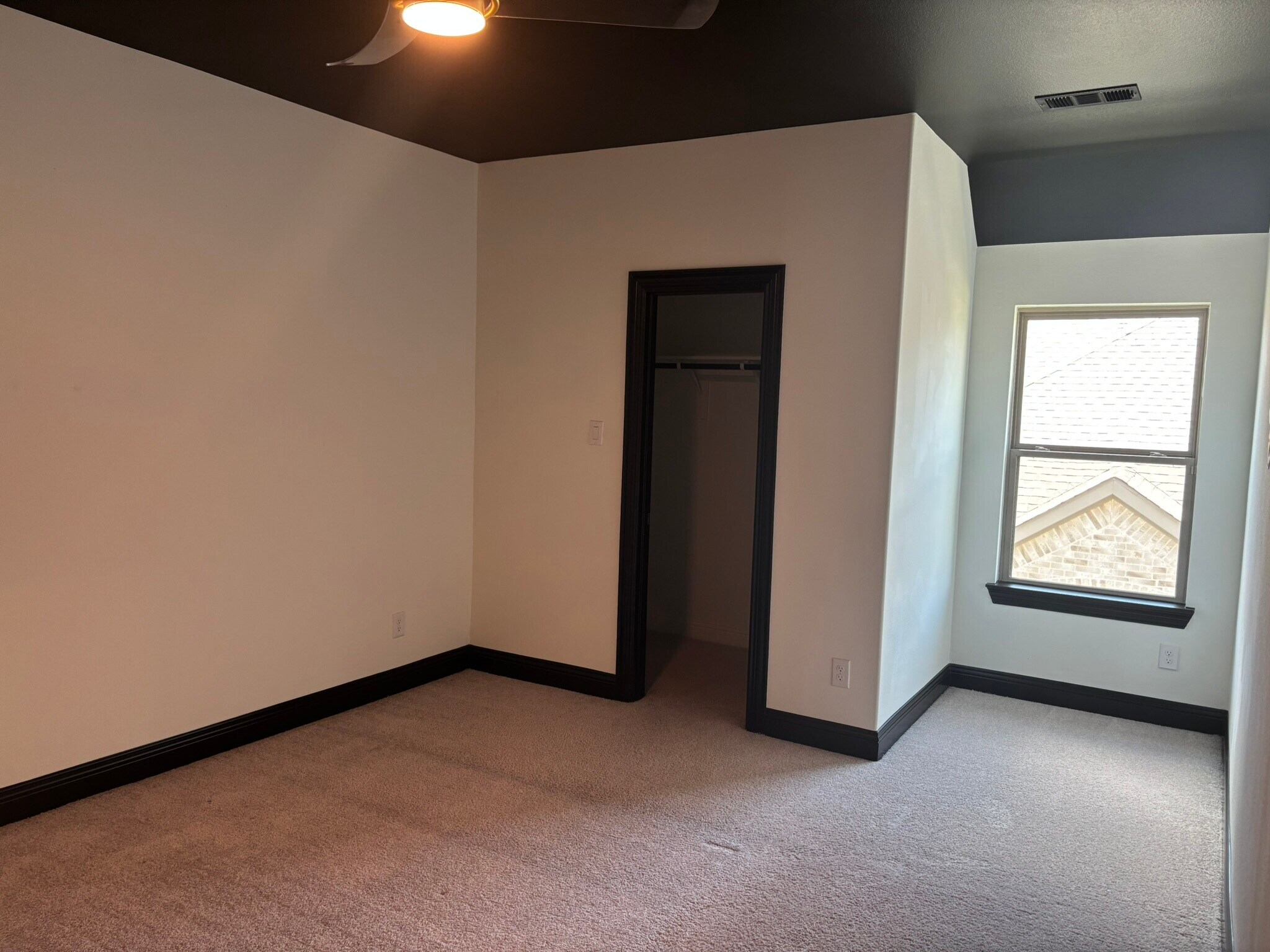 Building Photo - 1702 Trellis Dr