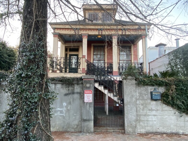 Building Photo - 920 Frenchmen St