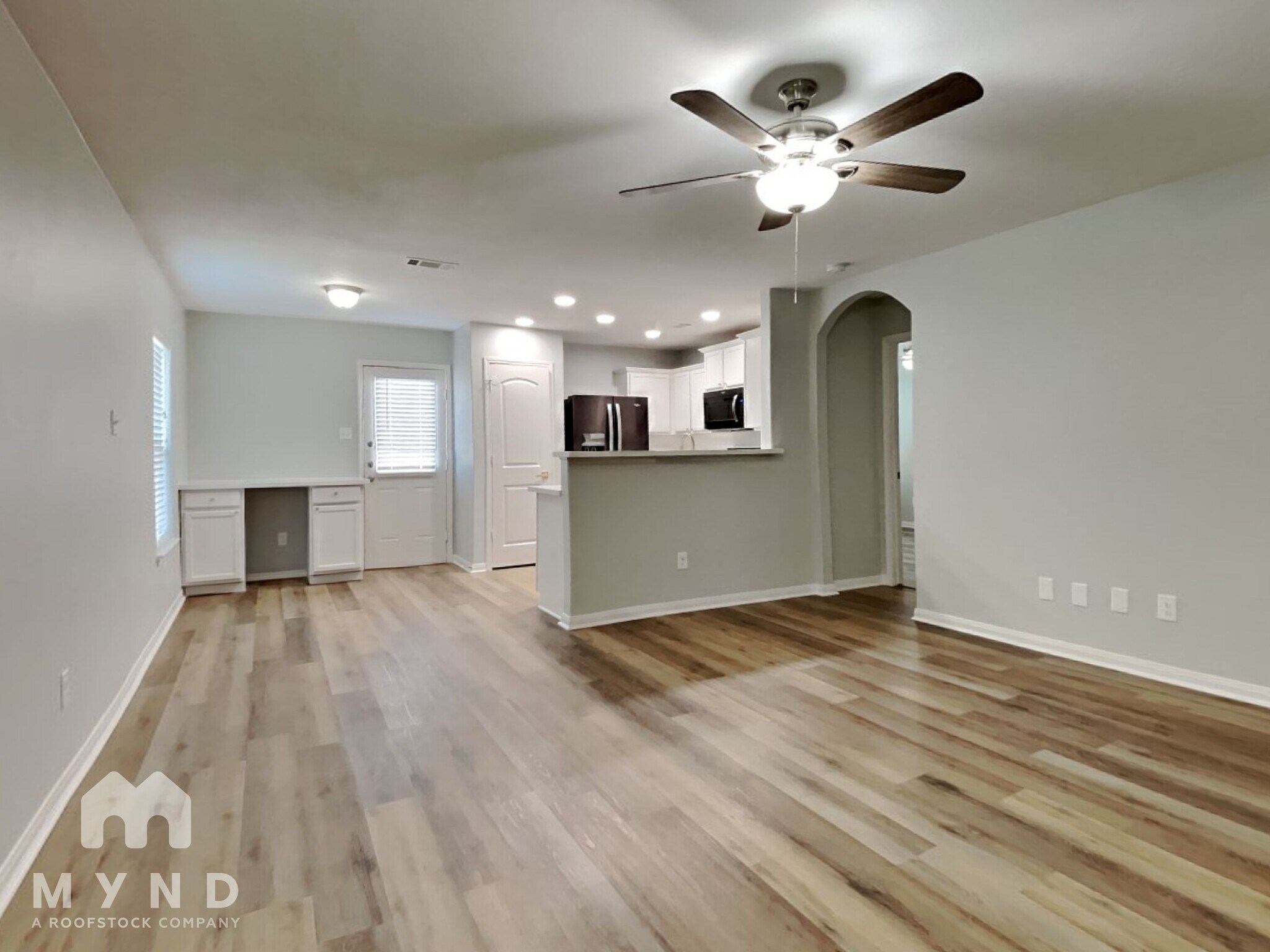 Building Photo - 6119 Coral Cv Rd