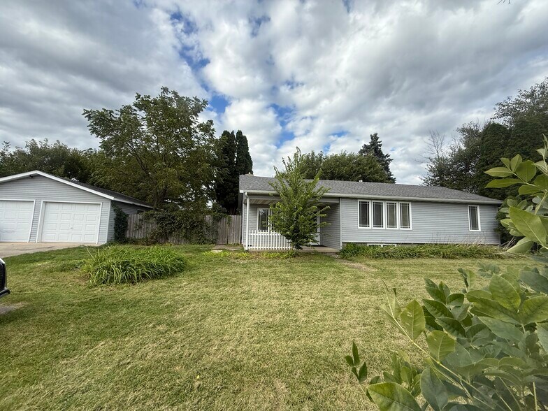 Front - 7214 W Mineral Point Rd