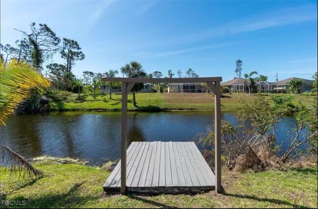 Building Photo - 11195 Seabreeze Ave