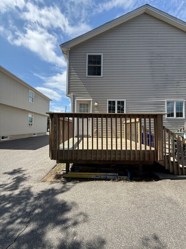 Building Photo - 63-65 Stocker St