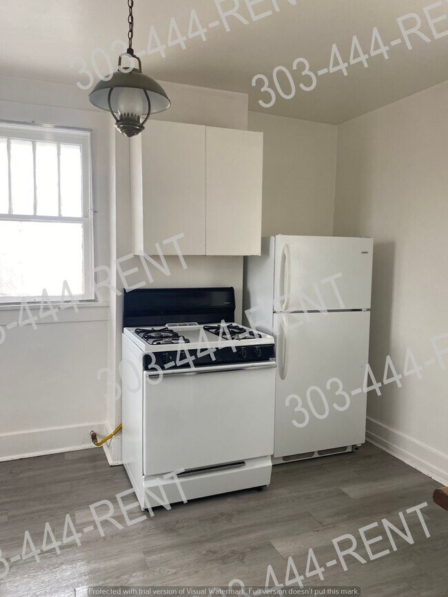 Building Photo - 10625