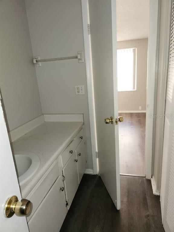 Building Photo - 5507 Pokeweed Ct
