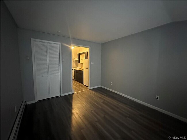Building Photo - 1399 US-44