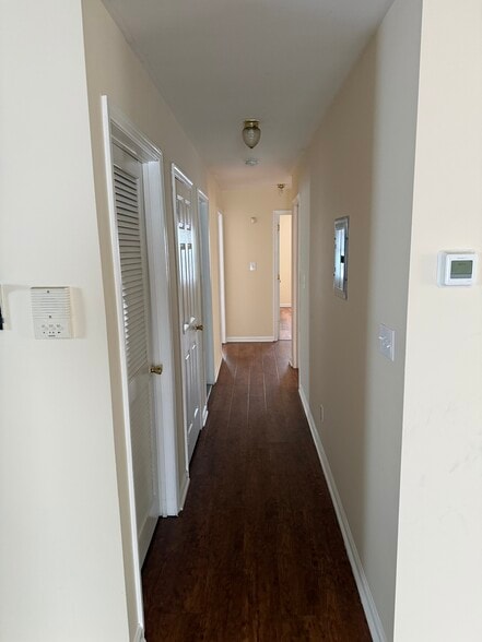 Building Photo - 183 Chancellor Ave