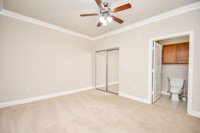 Building Photo - 2299 Lone Star Dr