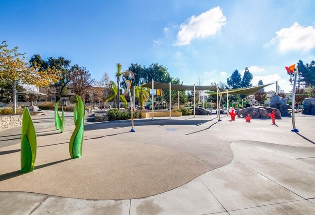 Building Photo - Amazing 3 Bed, 3 Bath Home in Sunnyvale near Seven Seas Park