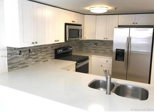 Building Photo - 55 E 4th St