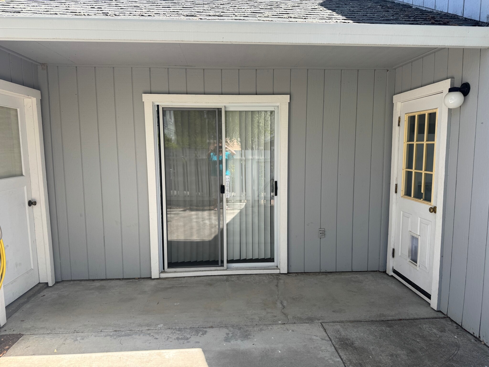 Patio area off kitchen and garage - 102 Marina Dr N