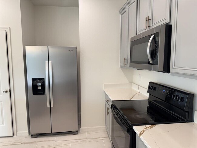 Building Photo - 279 Sunfish Dr