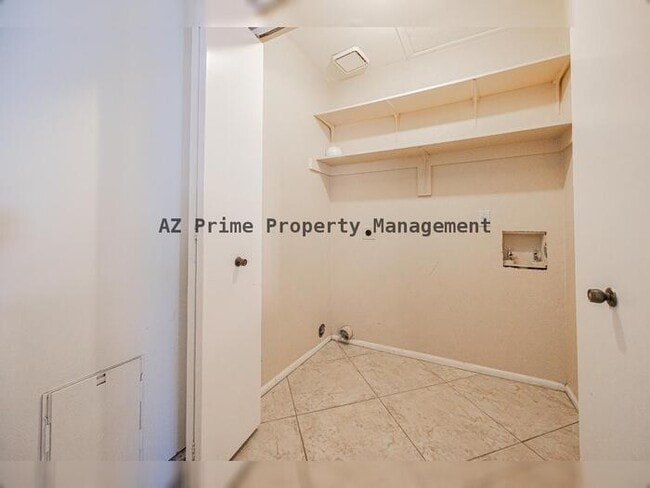 Building Photo - 1308 W Marlboro Dr