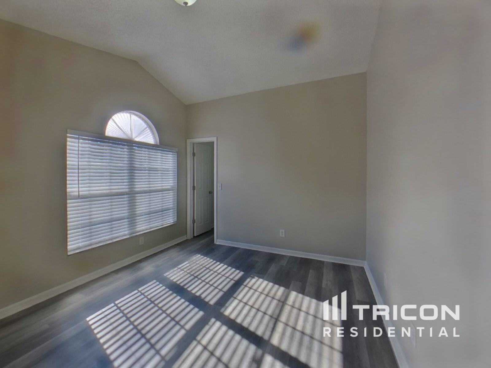 Building Photo - 464 Goldenmoss Loop