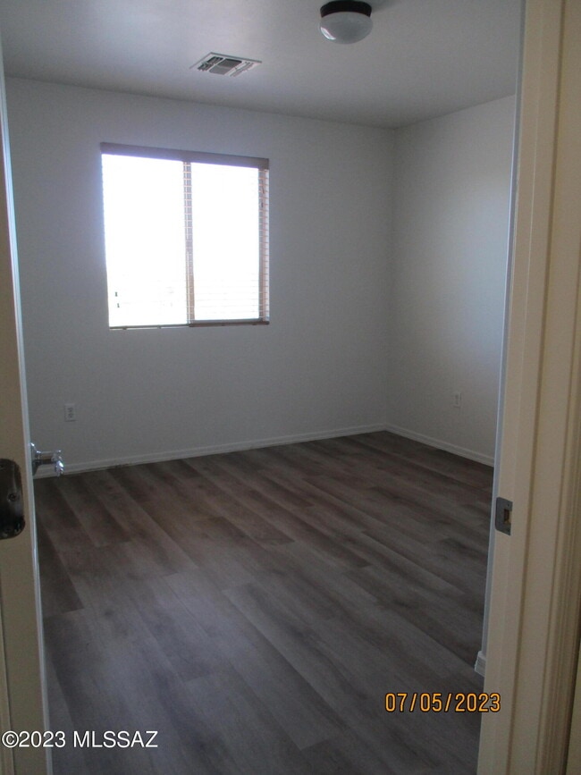 Building Photo - 14375 S Camino El Galan