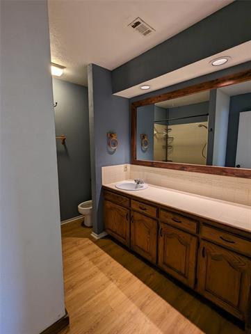 Building Photo - 212 Lanham Ct