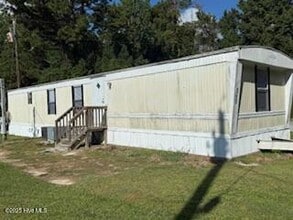 Building Photo - 1333 Blue Creek Rd