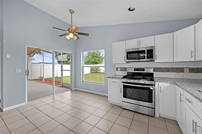 Building Photo - 7712 Water Oak Ct