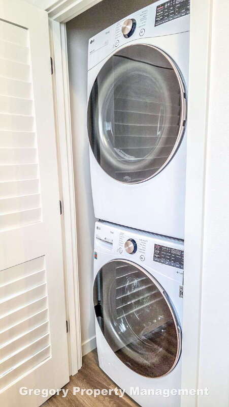 Building Photo - 4425 Meridian Ave N